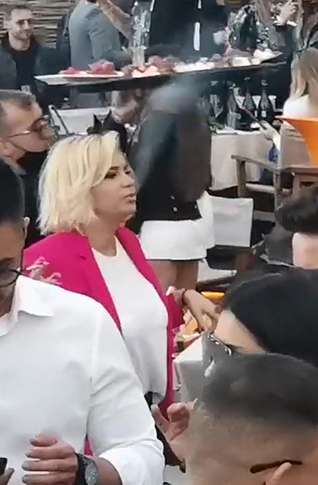 Paula Chirilă a așteptat și ea o petrecere pe litoral, după un an greu, marcat de pandemie