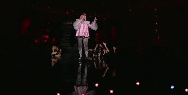 MADONNA a şocat din nou! Ce a putut să facă pe scenă în timpul unui concert