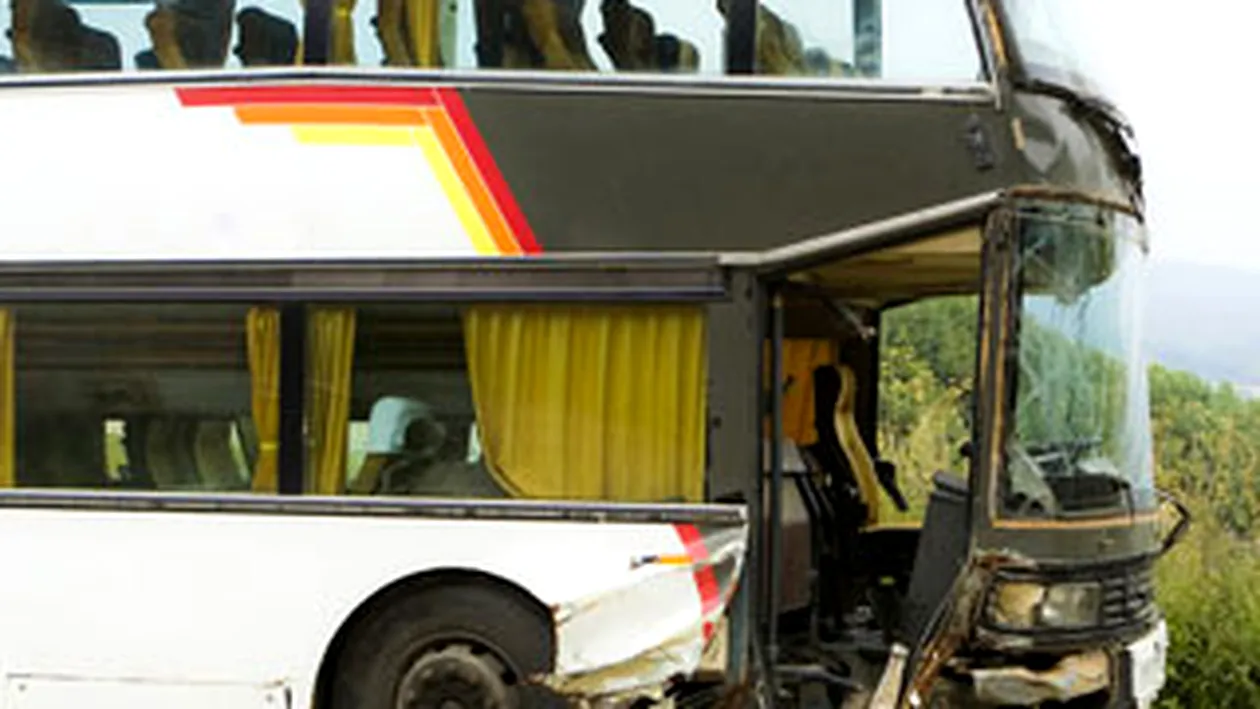 Peste 33 de morti in Peru in urma unor accidente rutiere