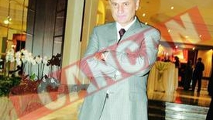 Oamenii din satul lui Copos l-au pus la zid pe actionarul rapidist