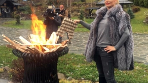 Vica Blochina, în ”război” cu gospodinele. ”Să spele vase...”