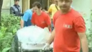 VIDEO Ipoteza socanta in cazul politistului care si-a impuscat iubita, apoi s-a sinucis: Barbatul se juca cu pistolul!