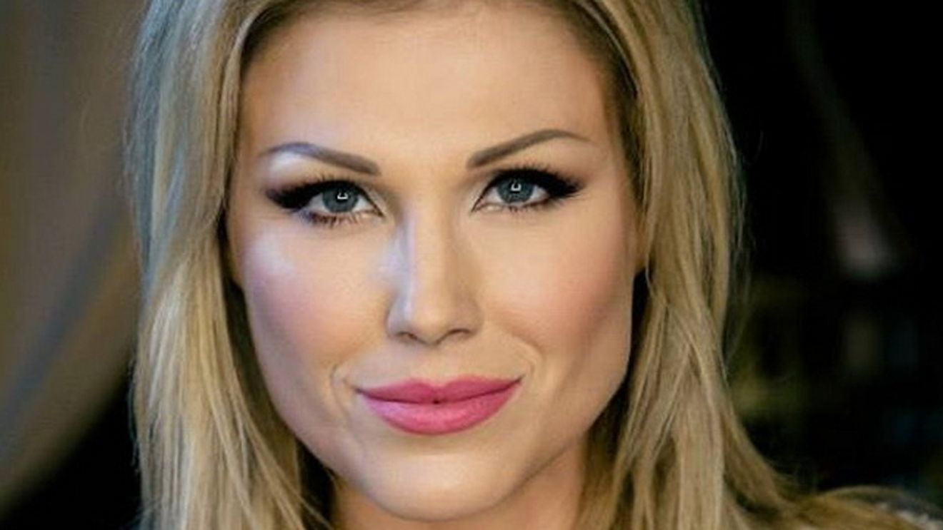 Cristina Rus apeleaza la artileria grea pentru a-si tine sotul langa ea! Vezi la ce artificii apeleaza artista