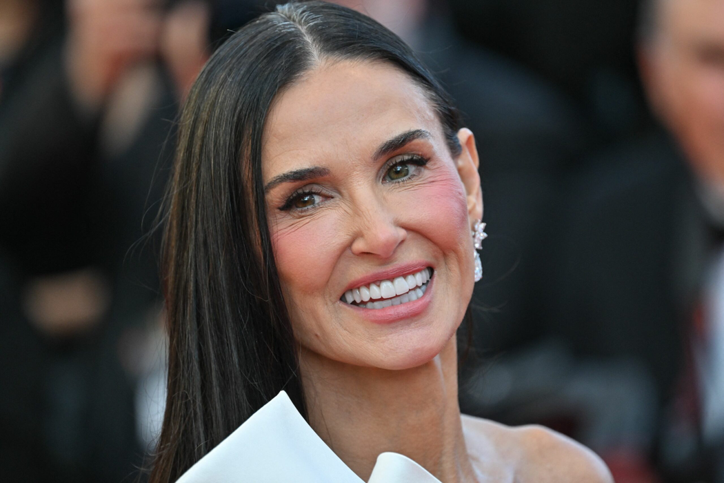 La 61 de ani, Demi Moore se iubește cu un tinerel de 34! Cine este și cum arată cel care i-a furat inima (sursa FOTO: Hepta)