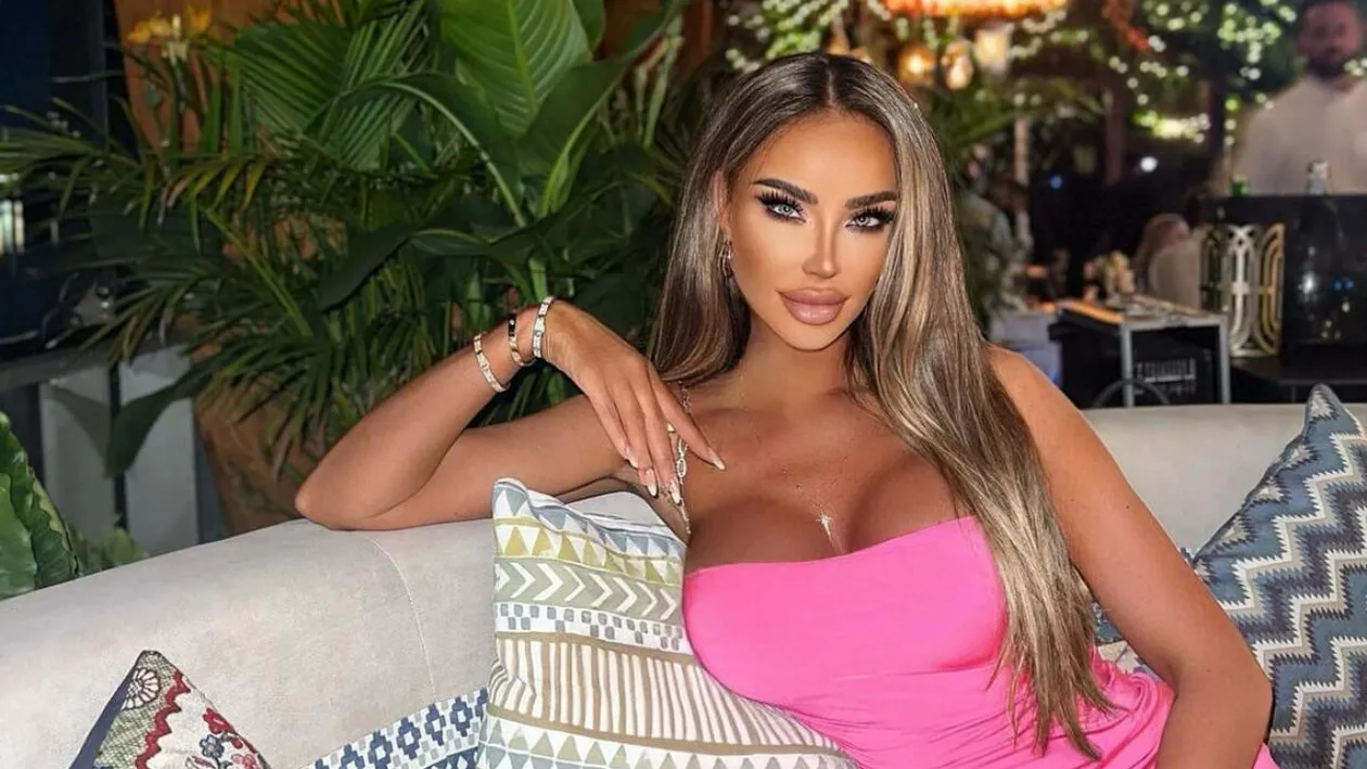 Bianca Drăgușanu s-a rugat la icoana făcătoare de minuni adusă de pe muntele Athos: ”Orice minune e binevenită în viața mea”