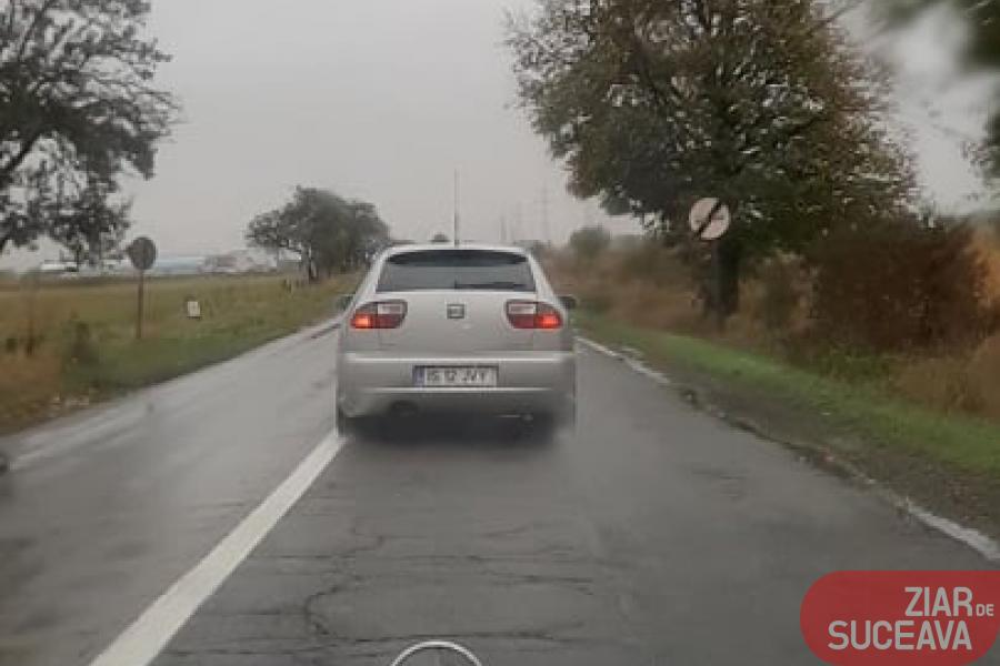 Alertă printre șoferii din Suceava. Cine ar conduce acest Seat Leon cu numere de Iași © www.ziardesuceava.ro