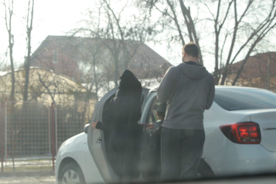 Tristan Tate se urcă în Logan