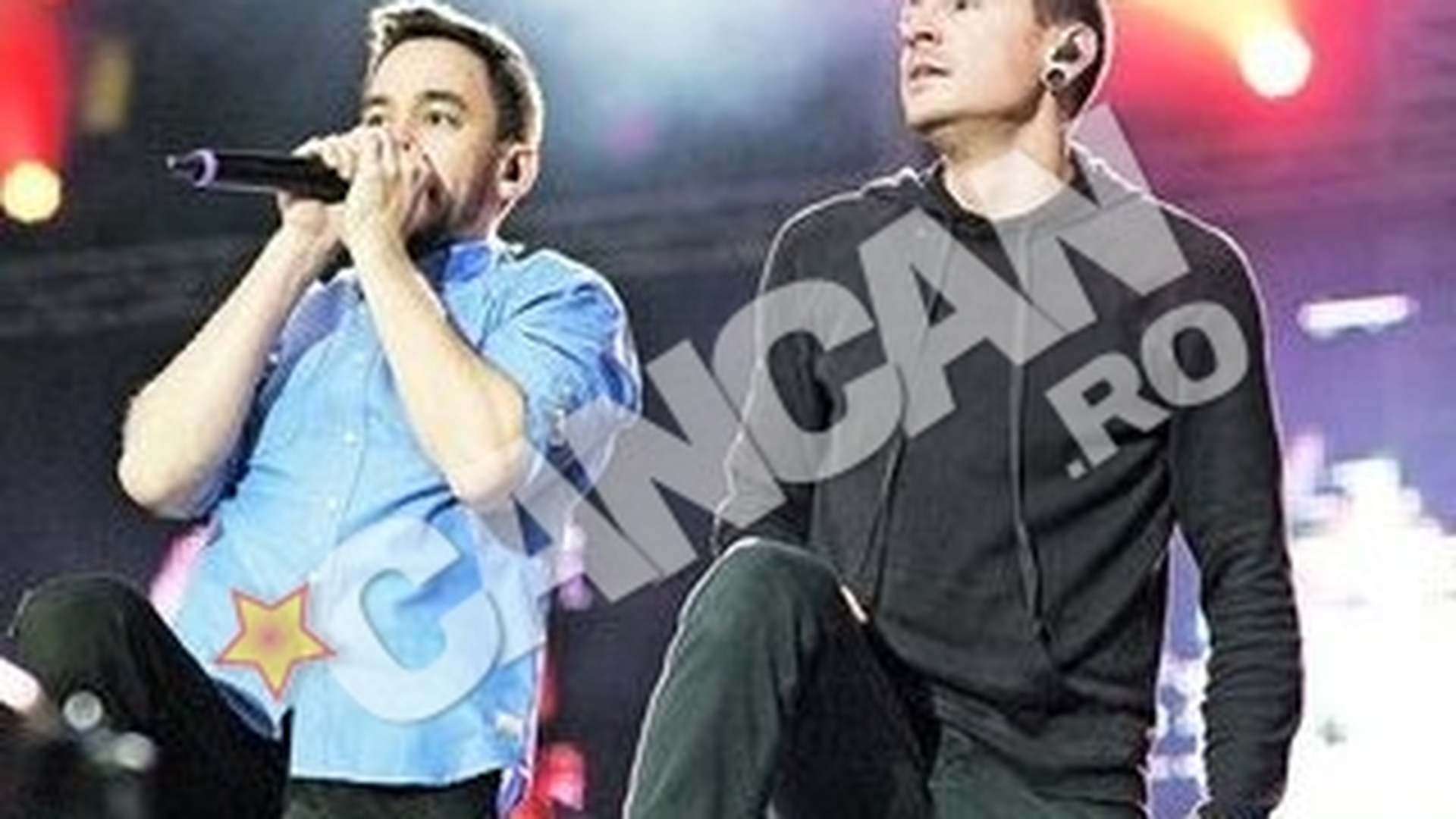 Apropieri suspecte intre solista Lala Band si tanarul regizor la concertul Linkin Park! Sore a pus ochii pe Moga