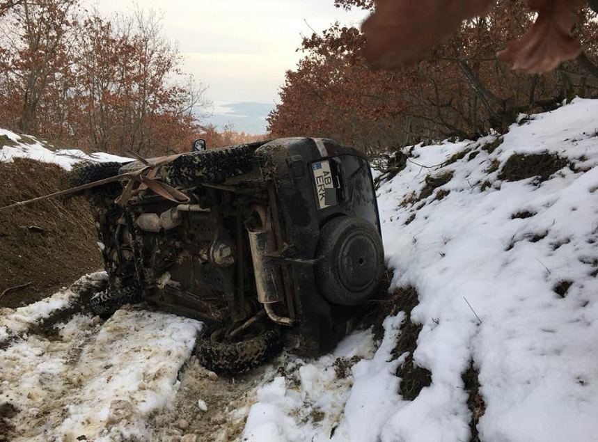 Robert de la „Insula Iubirii” s-a răsturnat cu maşina! Prima reacţie a soţiei sale, Medana