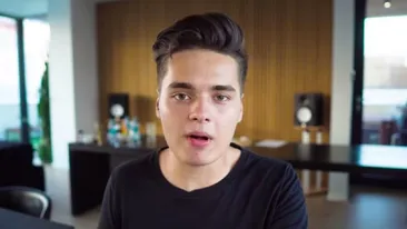 Mai este sau nu virgin Selly, de la 5Gang. Vloggerul milionar a vorbit deschis despre viața amoroasă: „Mama dormea...”