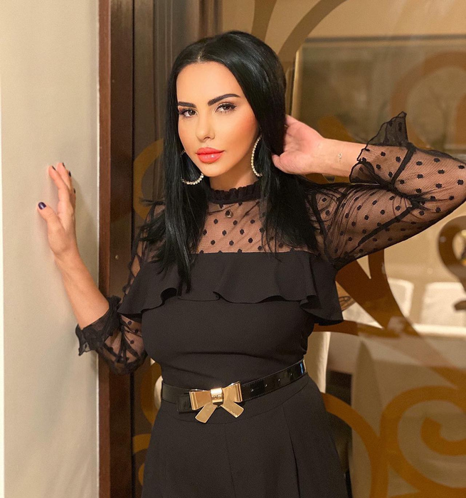Cum arată Lavinia Pârva după ce a slăbit spectaculos. Soția lui Ștefan Bănică Jr. s-a fotografiat în sala de pilates