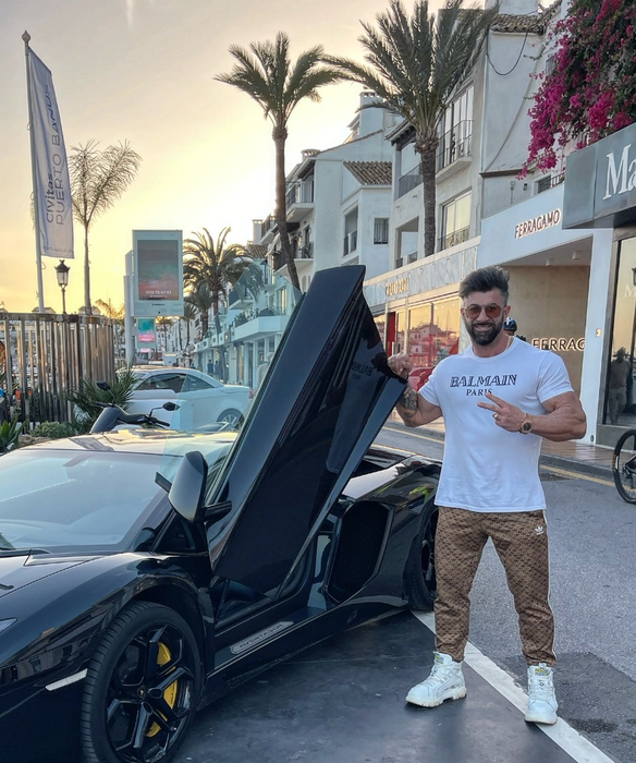 Ce mașină conduce ”regele fitnessului”, Nicolae Lupșor? Se laudă cu un garaj mega luxos