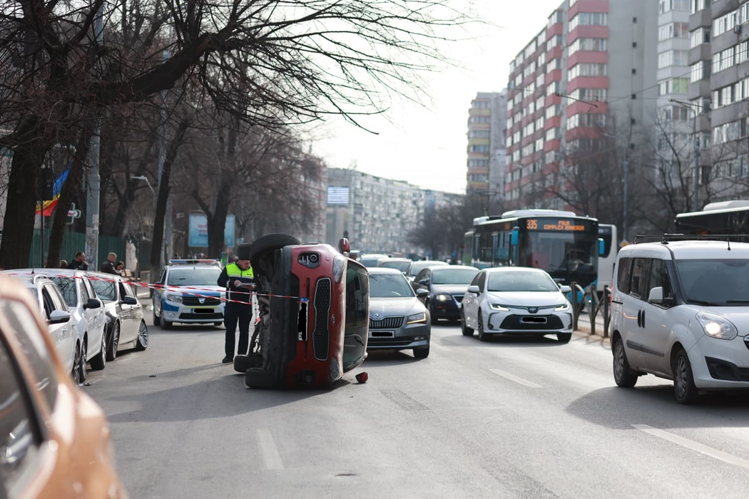 Accident rutier grav în Capitală, în zona Spitalului Colentina! Șase mașini implicate în impact + trafic blocat