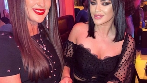 FOTO| Cum arată sora lui Carmen de la Sălciua? Daniela este sexy și vrea să se lanseze în muzică