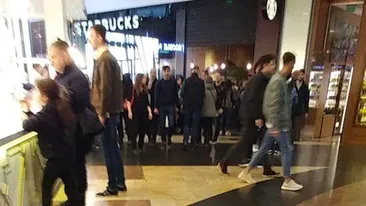 Curs valutar BNR 28 februarie 2020. Nebunie la casele de schimb valutar. Câți lei costă azi 1 euro