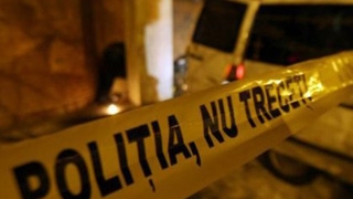 Un barbat a fost gasit mort si incendiat in apropierea unei gari din judetul Bihor!