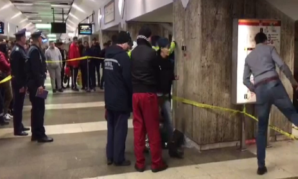 Noi detalii şocante despre crima de la metrou! Ce au văzut anchetatorii pe camerele de supraveghere