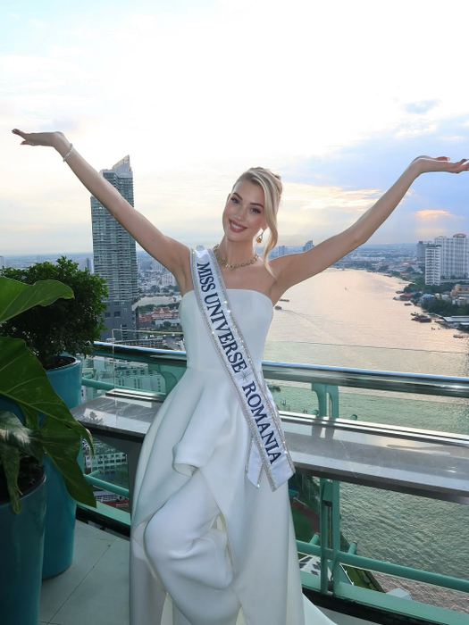 Cătălina Jacob reprezintă România în cadrul Miss Universe 2025