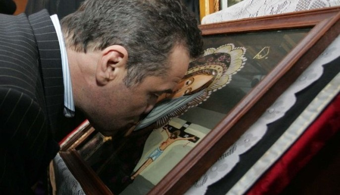 Gigi Becali nu este interesat de achiziționarea brandului "Arsenie Boca"