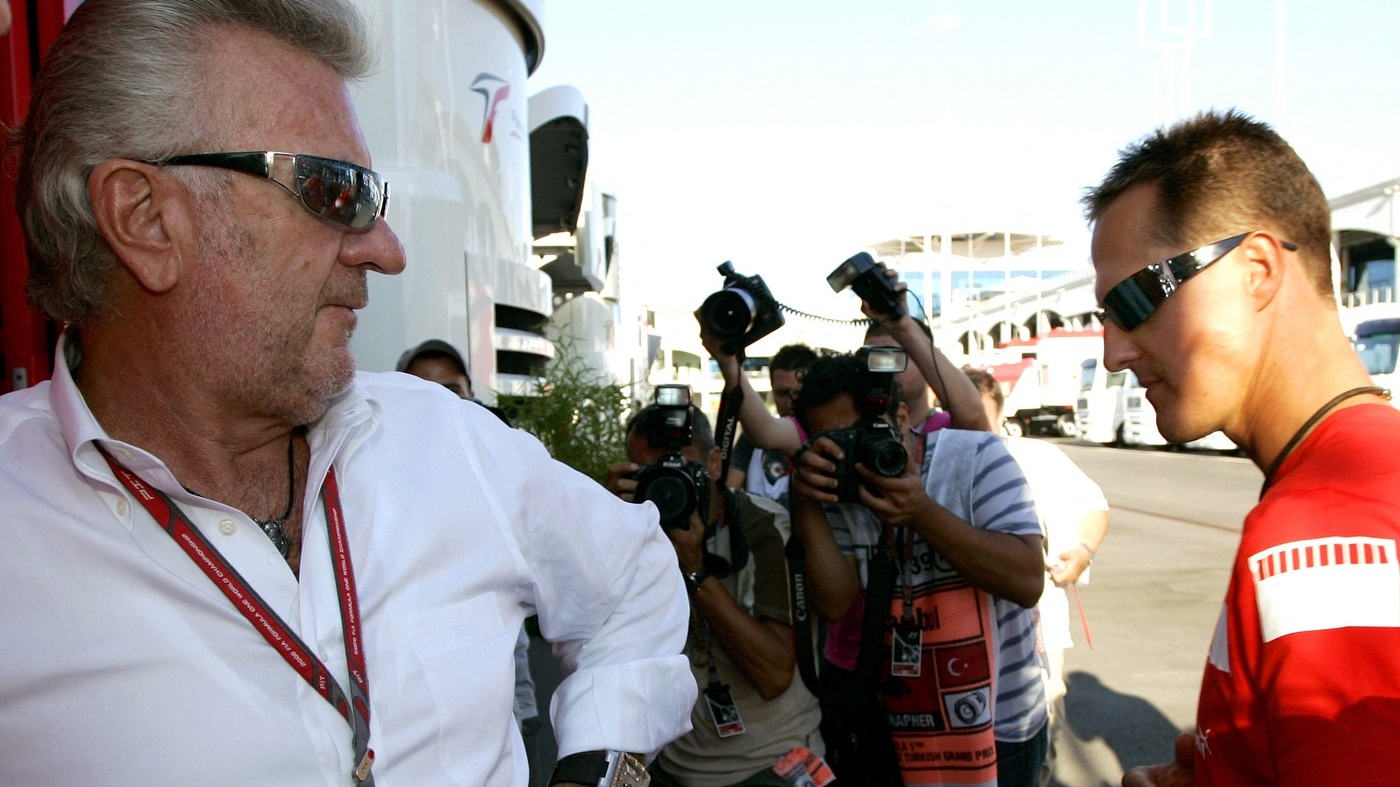Fostul manager al lui Michael Schumacher trece prin momente grele. Germanul a fost atacat în propria casă