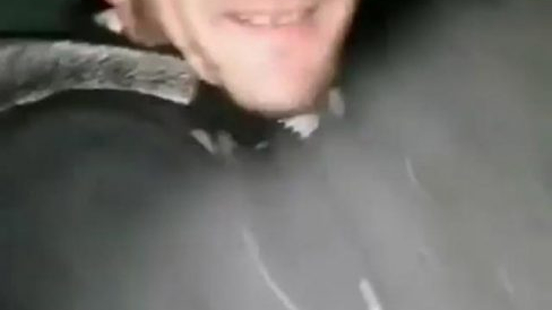 Imagini șocante au fost găsite în telefonul unuia dintre tinerii care au murit într-un accident groaznic în Suceava