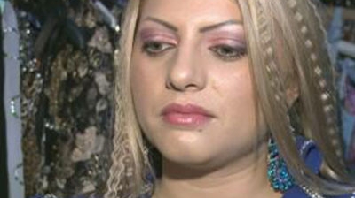 Are o casă cât un palat! Nicoleta Guţă şi-a amenajat locuinţa după gusturile tatălui ei. Uite cum arată imensa resedintă