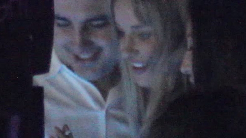 Tania Budi face "victime" in randul barbatilor si la 45 de ani.Vezi aici cu ce barbat celebru a dansat blondina la White Sensation