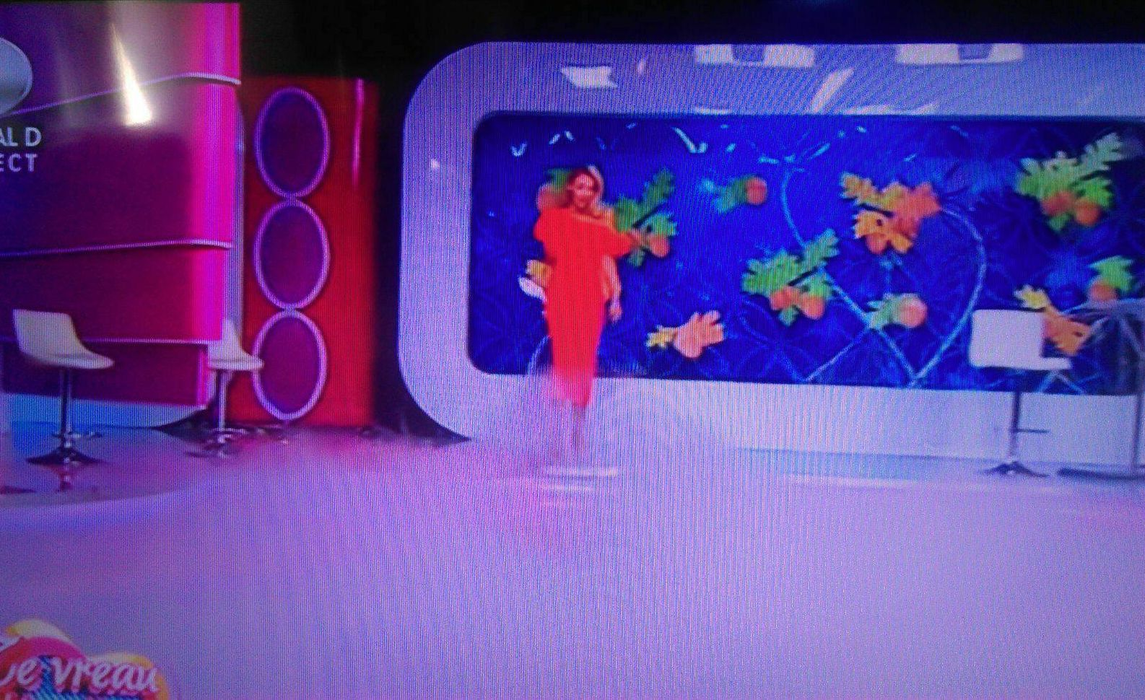BIANCA DRĂGUŞANU, prima apariţie ca prezentatoare, după ce i-a luat locul GABRIELEI CRISTEA!