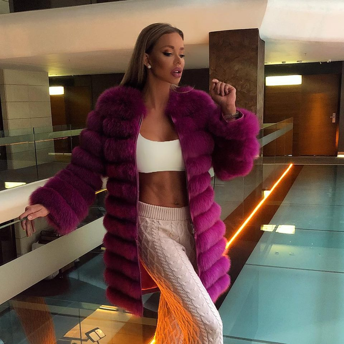 Bianca Drăgușanu visează la ziua nunții cu Alex Bodi?! Are planurile stabilite: “În fața altarului, aş îmbrăca două rochii de mireasă”