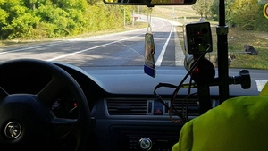 Şofer surprins cu 235 de kilometri la oră, pe autostrada A3. Amenda depășește 4.000 de lei