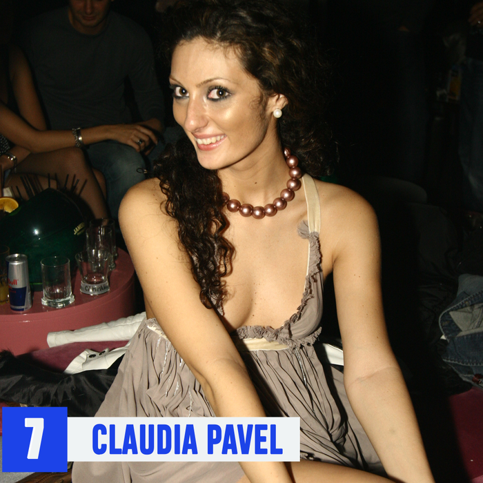Top 30 cei mai discreți “pepenași” din showbiz. Ce poziții ocupă Lidia Buble, Corina Caragea sau Alexandra Stan?!
