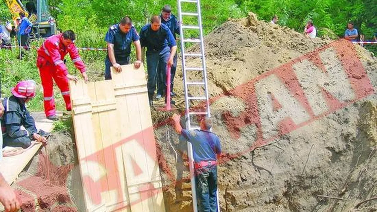 A murit ca sa-si salveze ursuletul