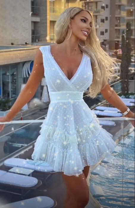 Bianca Drăgusanu, una dintre cele mai sexy vedete de la noi