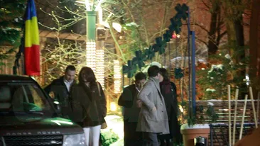 EXCLUSIV. Premierul, certat de doamna GRINDEANU pentru şpriţul cu doamne chipeşe!