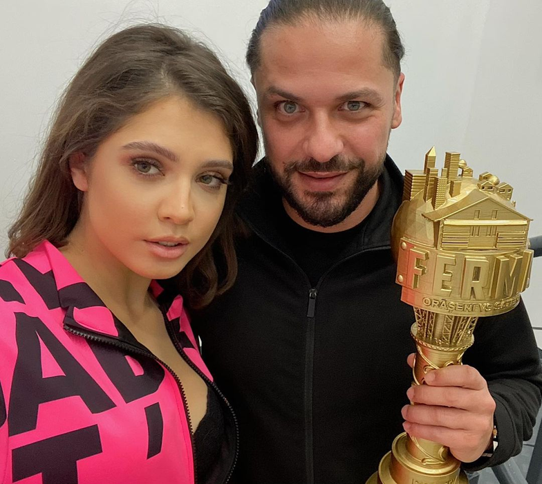 Ar fi surpriza anului la Pro TV! Elena Chiriac îl înlocuiește pe Cabral la „Ce Spun Românii”?! Cele 3 plusuri ale finalistei Survivor România 2022