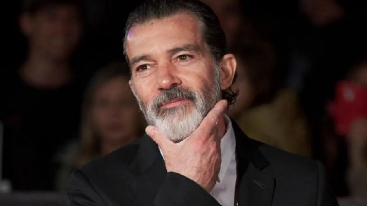 Antonio Banderas a anunțat că este pozitiv COVID-19. Primele declarații ale marelui actor