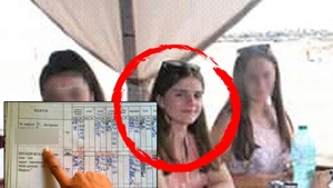 Ce scrie în catalogul clasei unde învăța Alexandra Măceșanu. Colegii ei au început sa plângă, azi, când au văzut