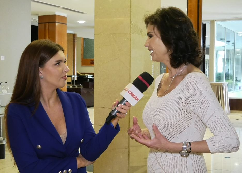 ”S-a supărat, era gelos!” Ramona Bădescu se ”scutură” de secrete, într-un interviu de suflet: țintele și regretele actriței plecate de 34 de ani în Italia