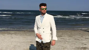 Victoras Micula, petrecere “interzisa” la Mamaia! A dansat pe mese, iar prienteii au chemat ambulanta!