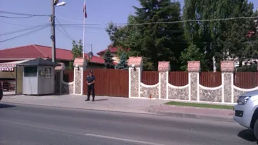 chiar înainte de verdict, casele greilor din fotbalul românesc au fost păzite non-stop de jandarmi!