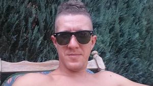 Acest tânăr român a fost găsit spânzurat într-o pădure din Germania: „La telefonul lui a răspuns un bărbat c-un puternic accent albanez“