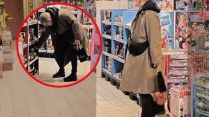 Am aflat care este plăcerea lui “vinovată”, la 49 de ani. Vedeta pe care nu te așteptai să o vezi într-un magazin cu jucării