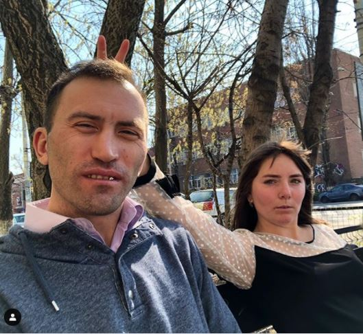 Anunțul făcut azi de Viorel Stegaru, după ce s-a aflat că el și Vulpița au fugit de acasă. Internauții i-au criticat dur pe viitorii părinți | VIDEO