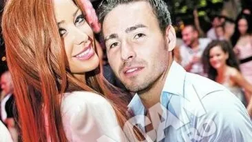 Adrian Cristea a facut show in club! I-a dansat Biancai ca Michael Jackson toata noaptea