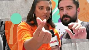 S-a rupt secretul! Ce se întâmplă când Antonia și Mădălina Ghenea stau la taclale. Mamăăă, ce întâlnire! ”Ba tu ești...”