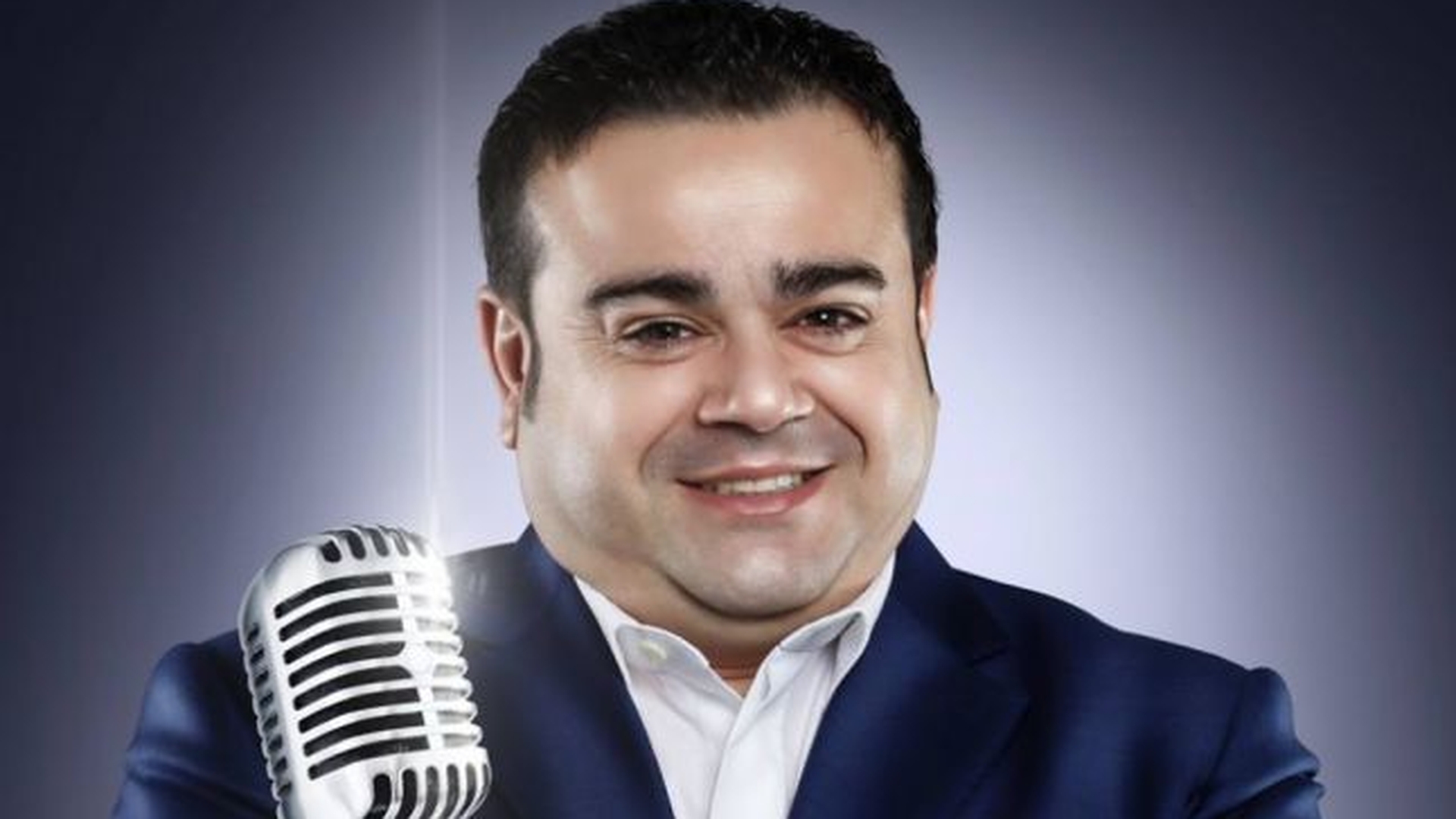Adrian Minune, imagini bizare în dormitor. Cum s-a filmat alături de Karmen şi Adriana: "Stau prea bine"