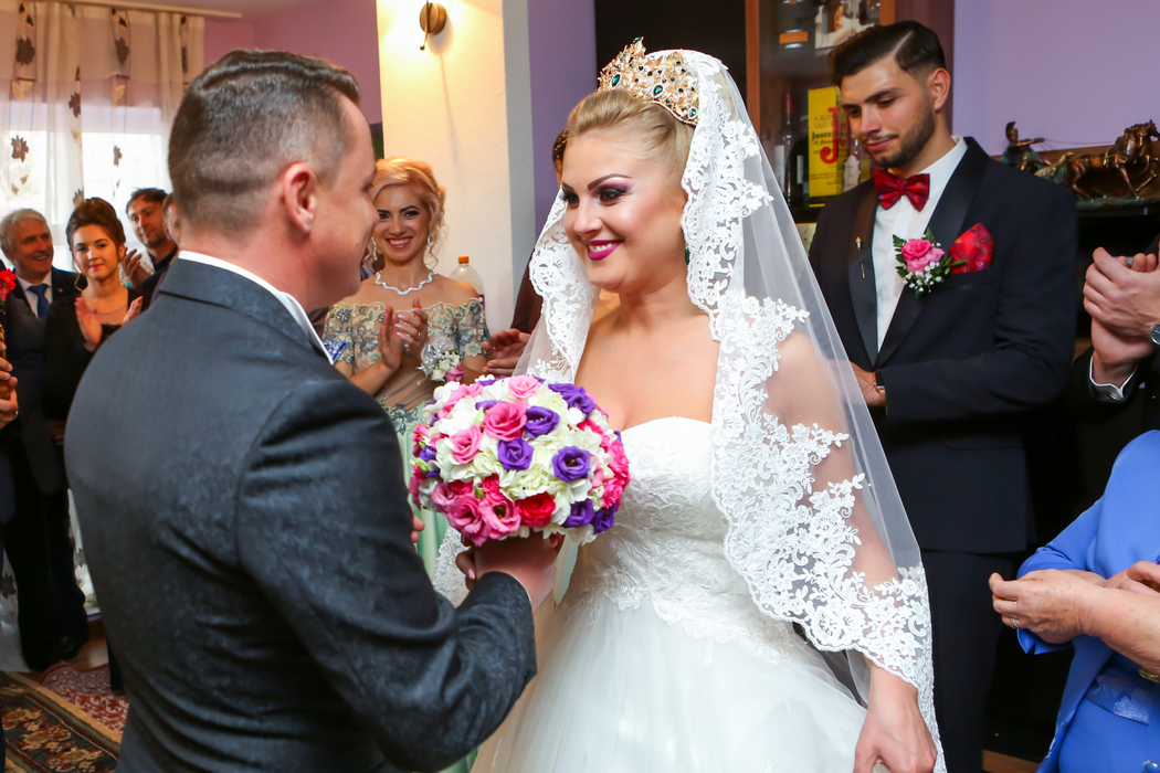 Ioana Pricop a strălucit în ziua nunţii