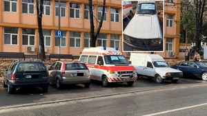 Protest inedit la spitalul din Orşova! Cum i-au făcut de râs medicii pe aleșii locali