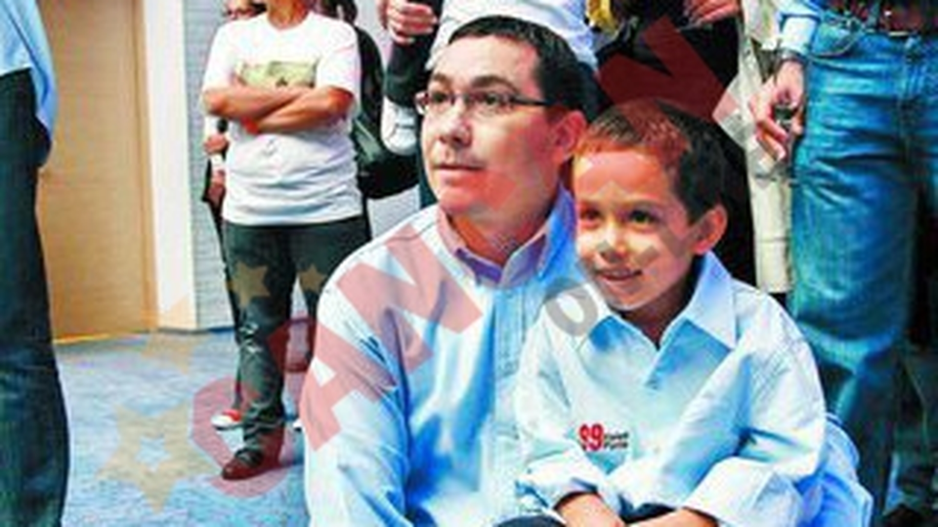 Daciana Sarbu: "O femeie este sufletul familiei si asta e cea mai importanta calitate a ei"