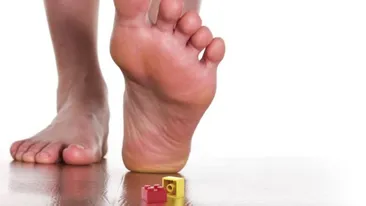 De ce este atât de dureros să calci pe o piesă Lego? Există o explicaţie ştiinţifică!